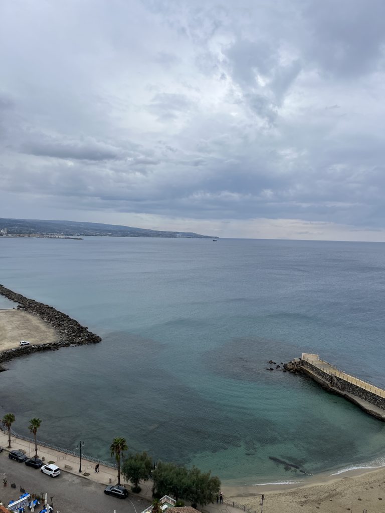 Pizzo, Blick von der Festung aufs Meer