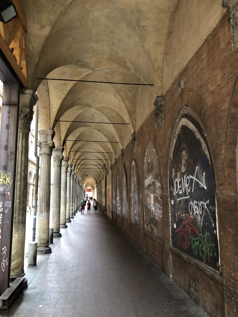 Arkadengang in Bologna